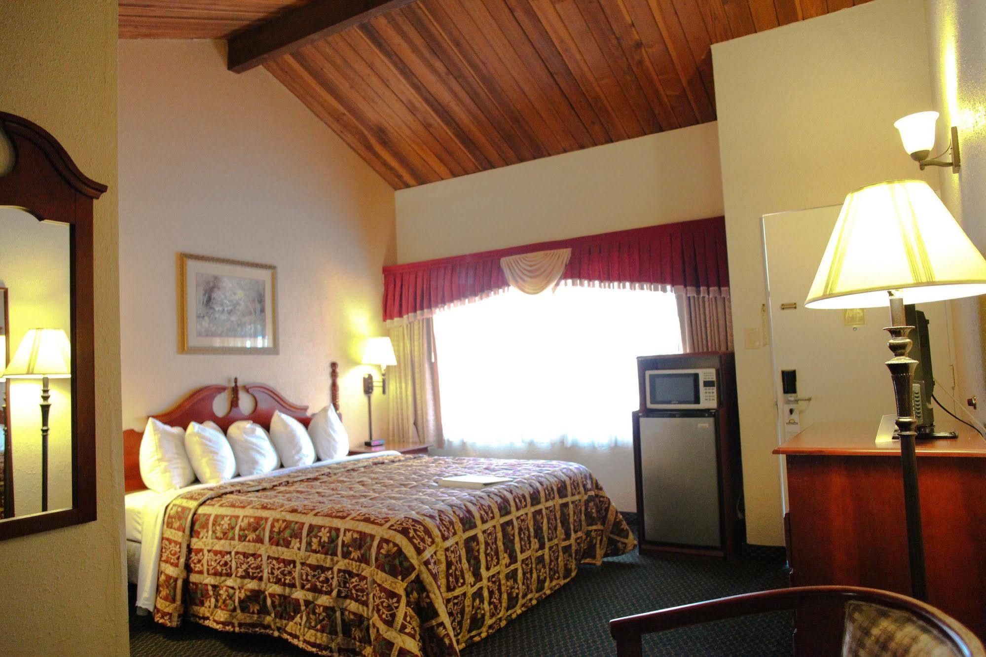 Days Inn By Wyndham Ukiah Eksteriør billede